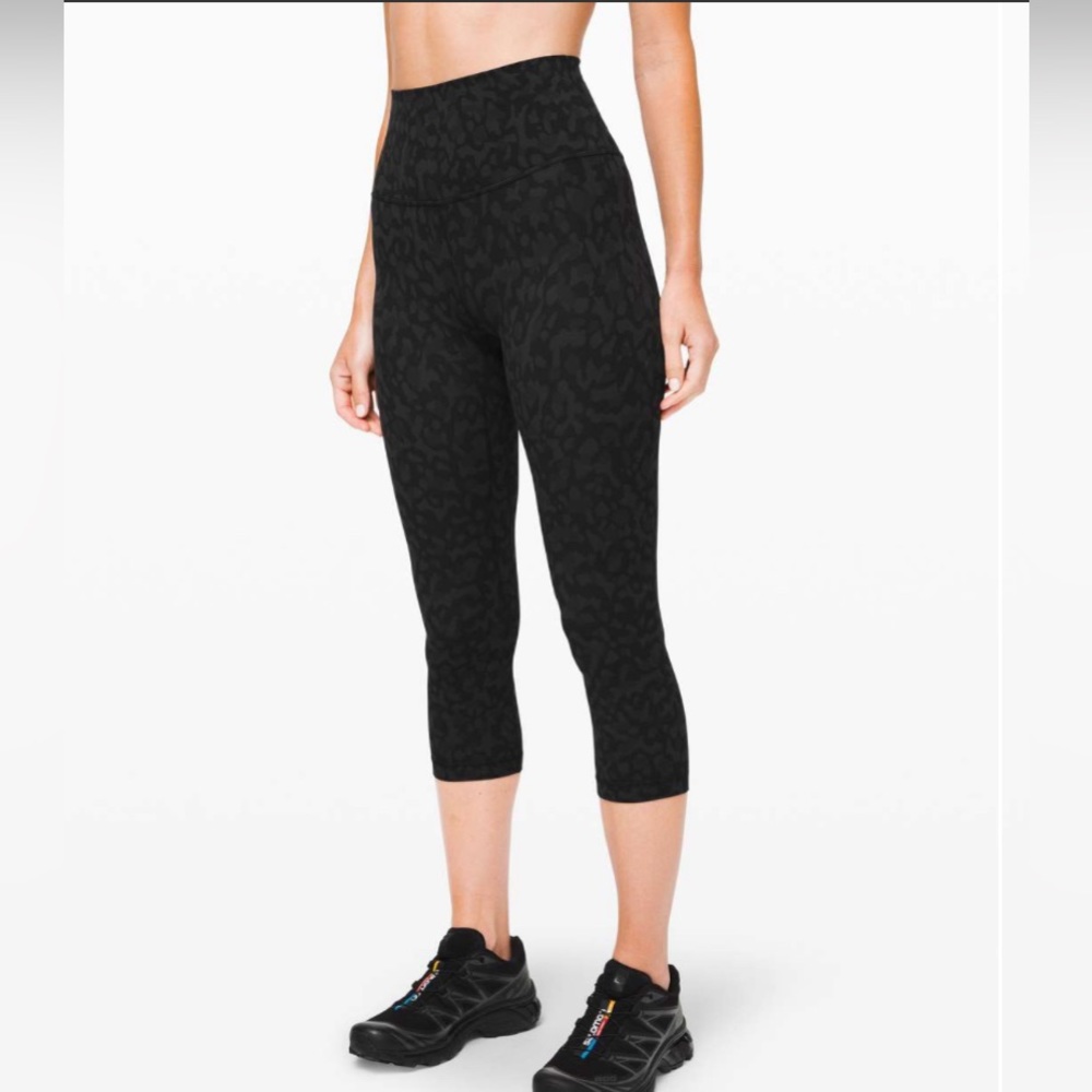 Lululemon Align 21” crop- formation camo deep coal multi